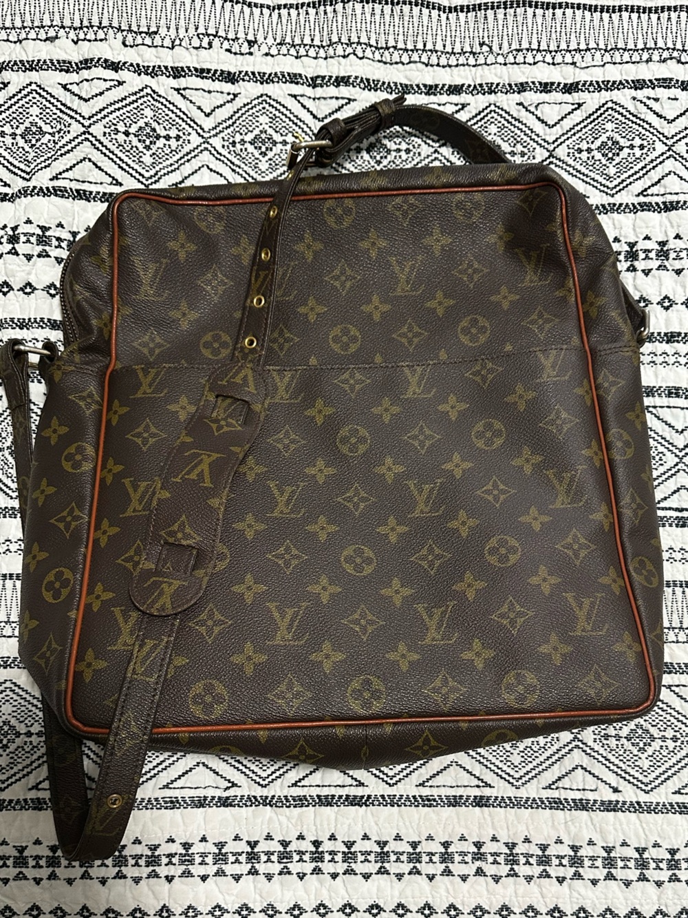 Vintage Louis Vuitton Monogram Marceau GM